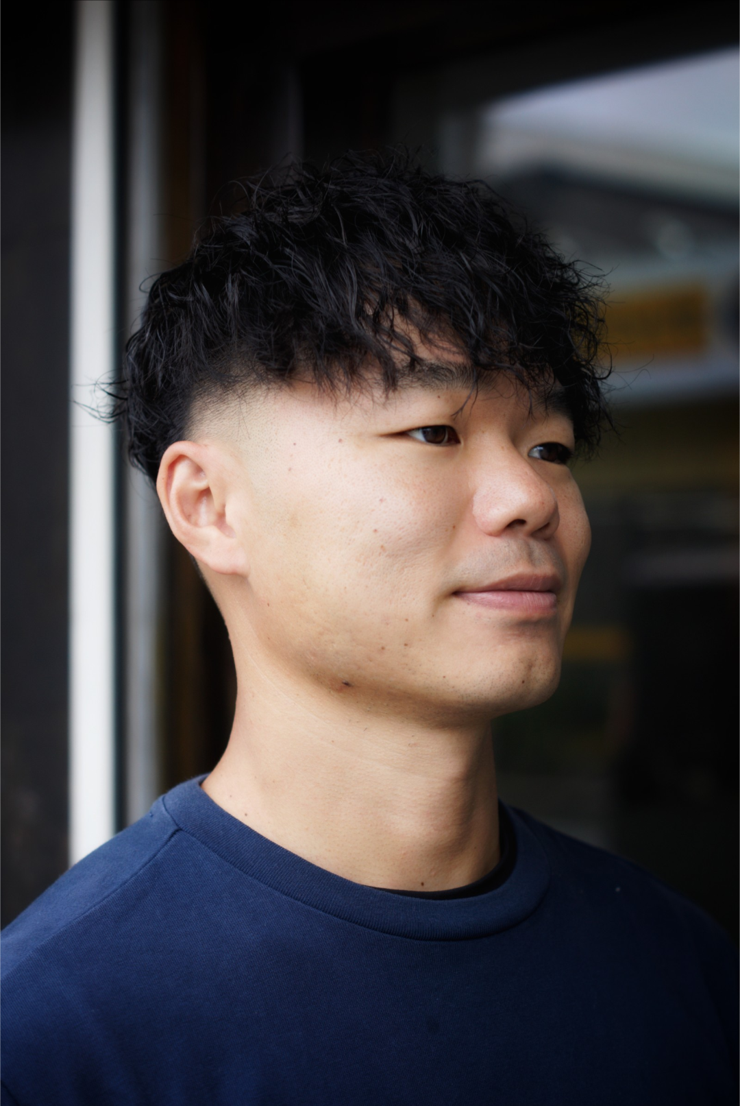 【男らしさと清潔感を両立】不動産・建築関係の方に人気のフェード×パーマスタイルの外観